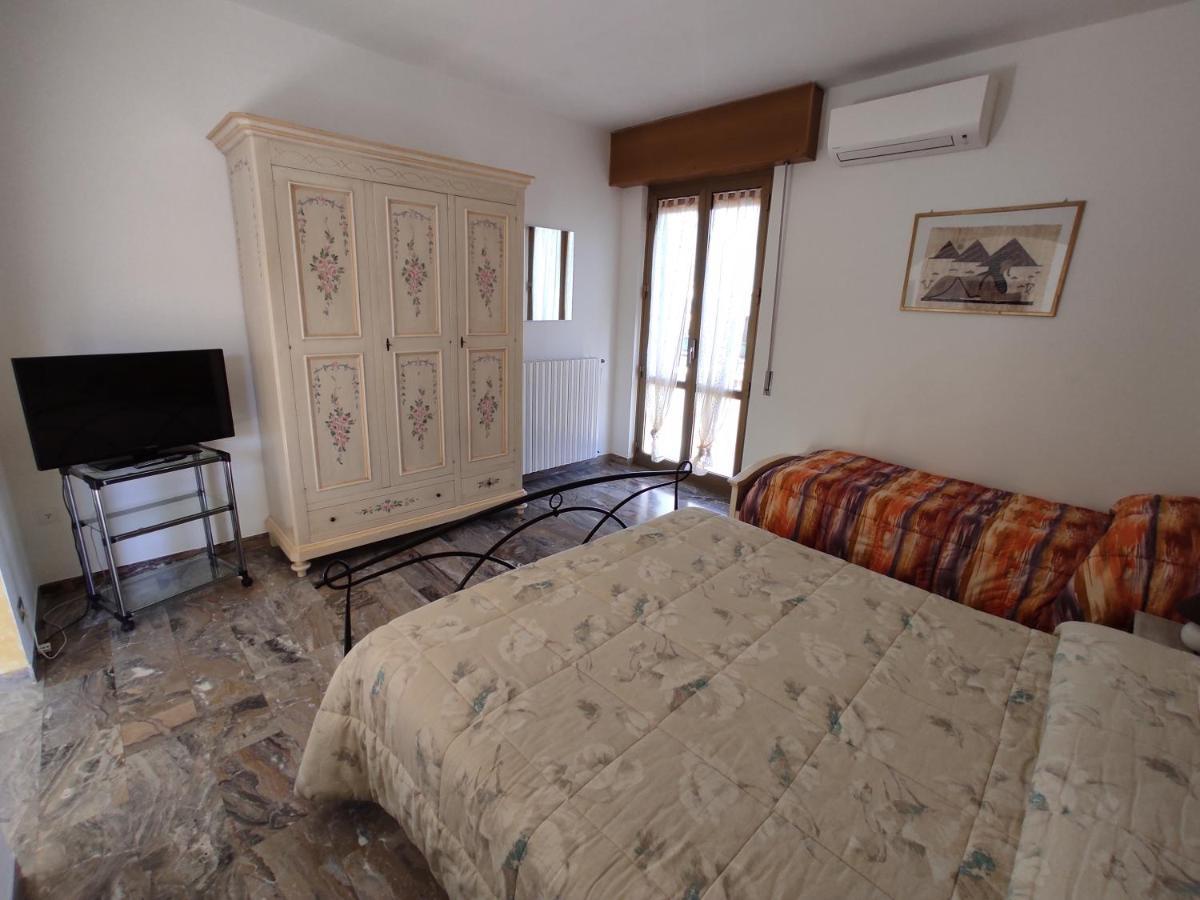 B&B Sunbeach San Benedetto del Tronto Exterior photo
